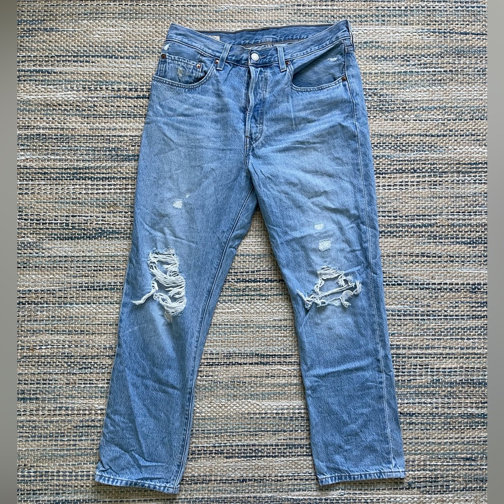 Levi’s Women’s Medium Wash Jeans